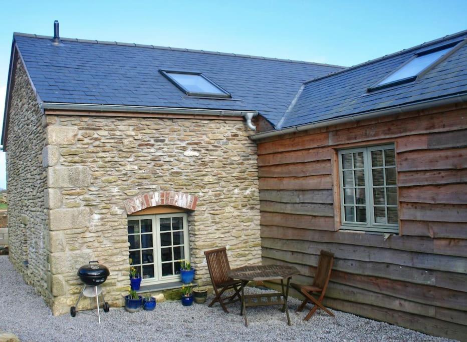 Little Bream - Pretty Cosy Cottage, Sea Views, Walk To The Beach Mawnan Smith Buitenkant foto